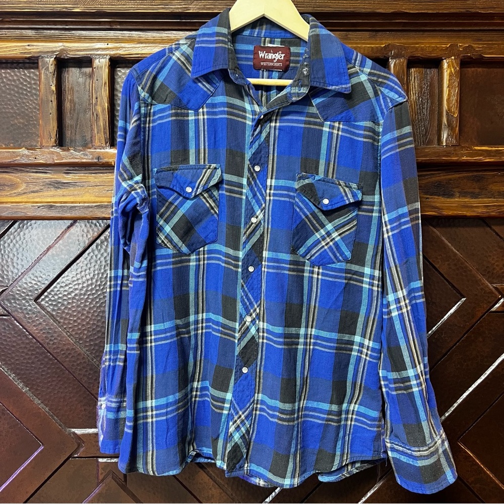 Wrangler Men's Blue Plaid Flannel Pearl Snap Shirt - Large
